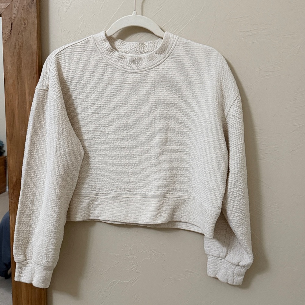 Lululemon Perfectly Oversized Crop Crew White Opal Size 6